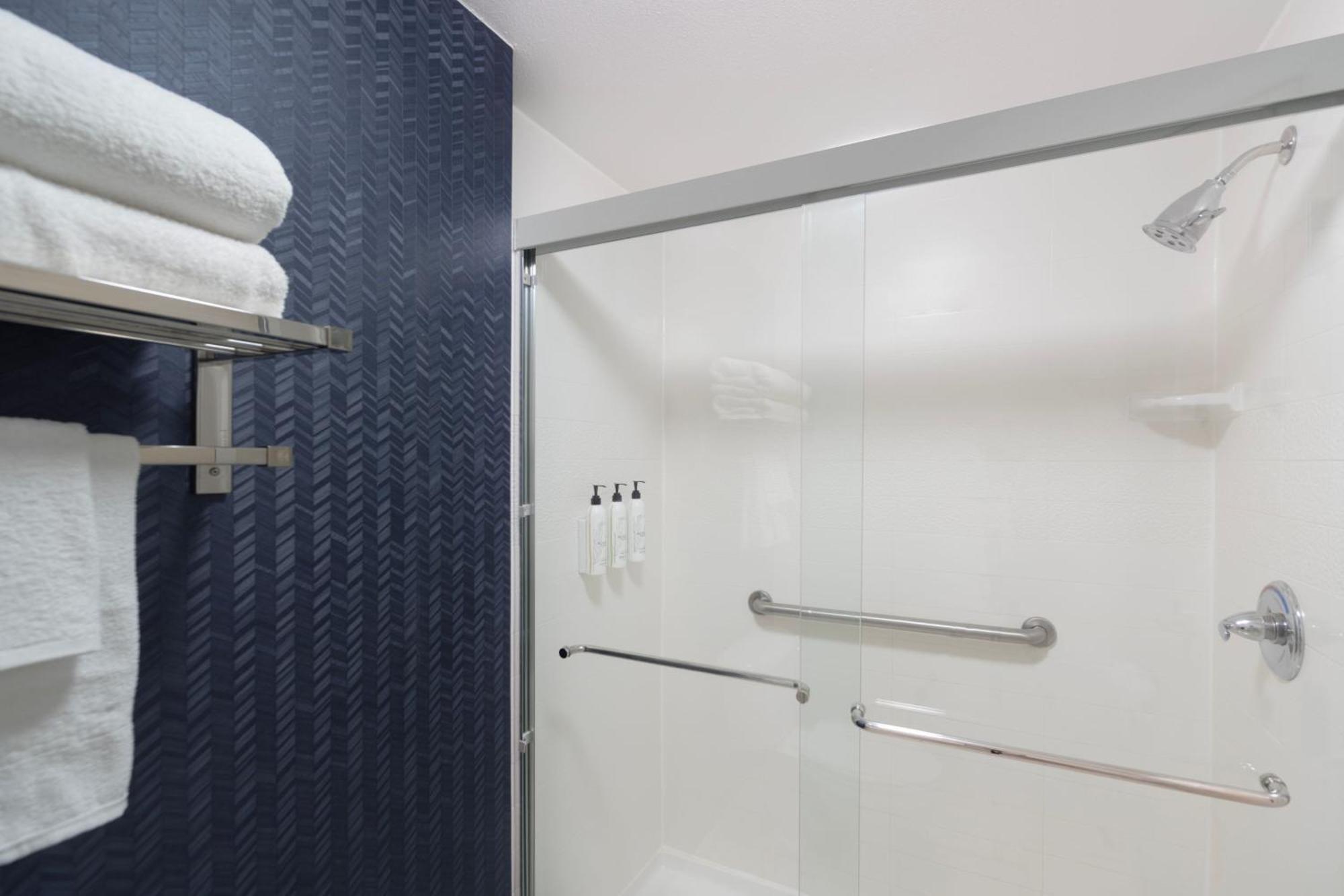 Fairfield Inn Boston Tewksbury/Andover Exterior photo