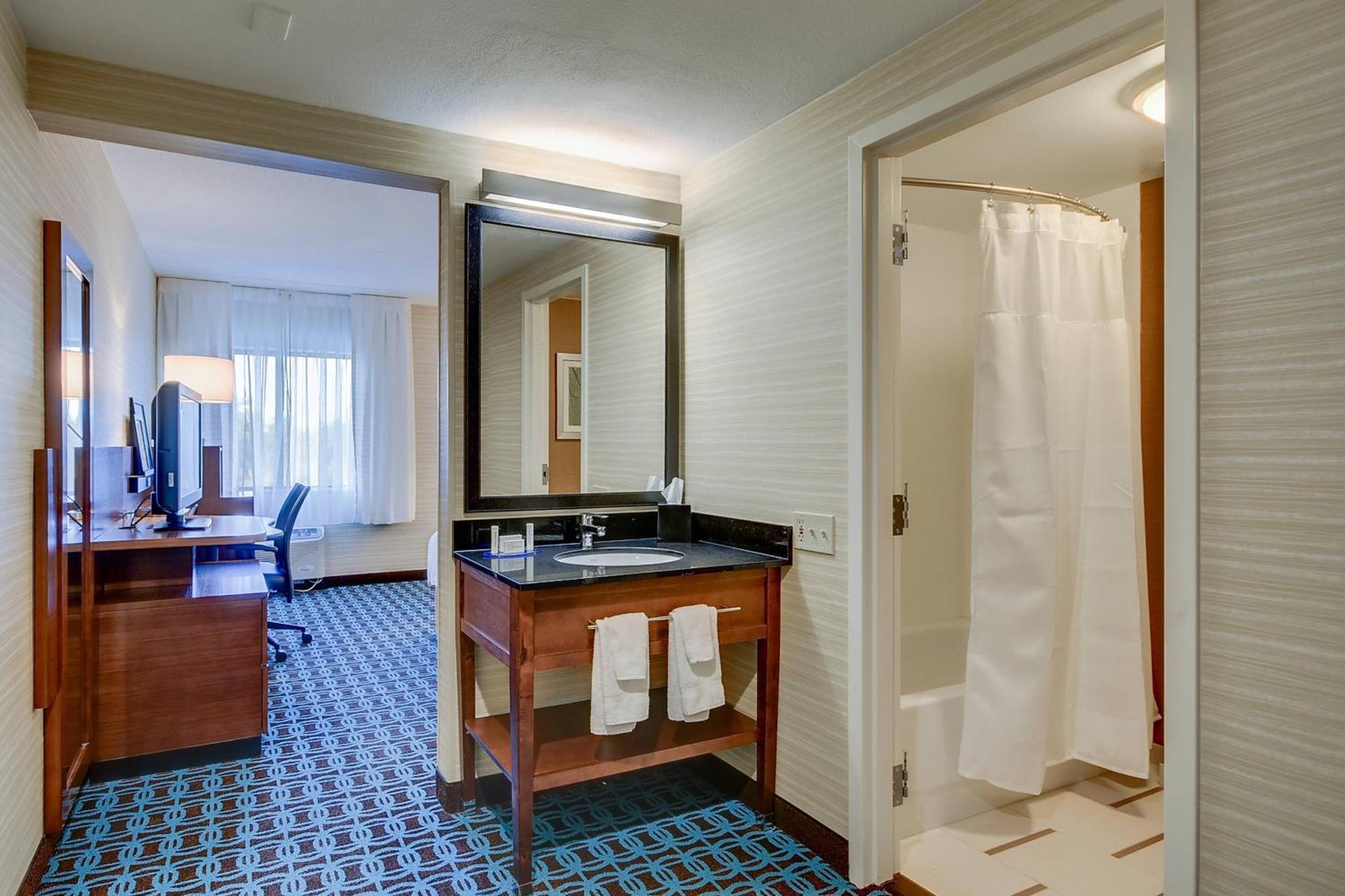 Fairfield Inn Boston Tewksbury/Andover Exterior photo
